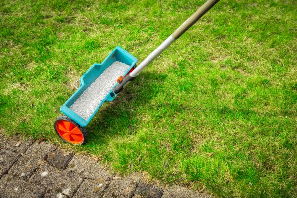 Cost of Commercial Lawn Treatment in Marietta
